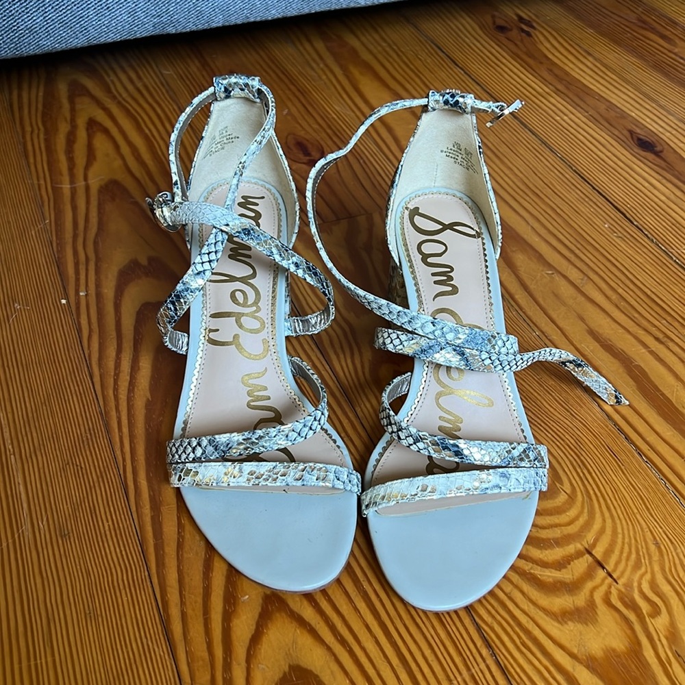 Sam Edelman chunky snake skin heels size 8.5